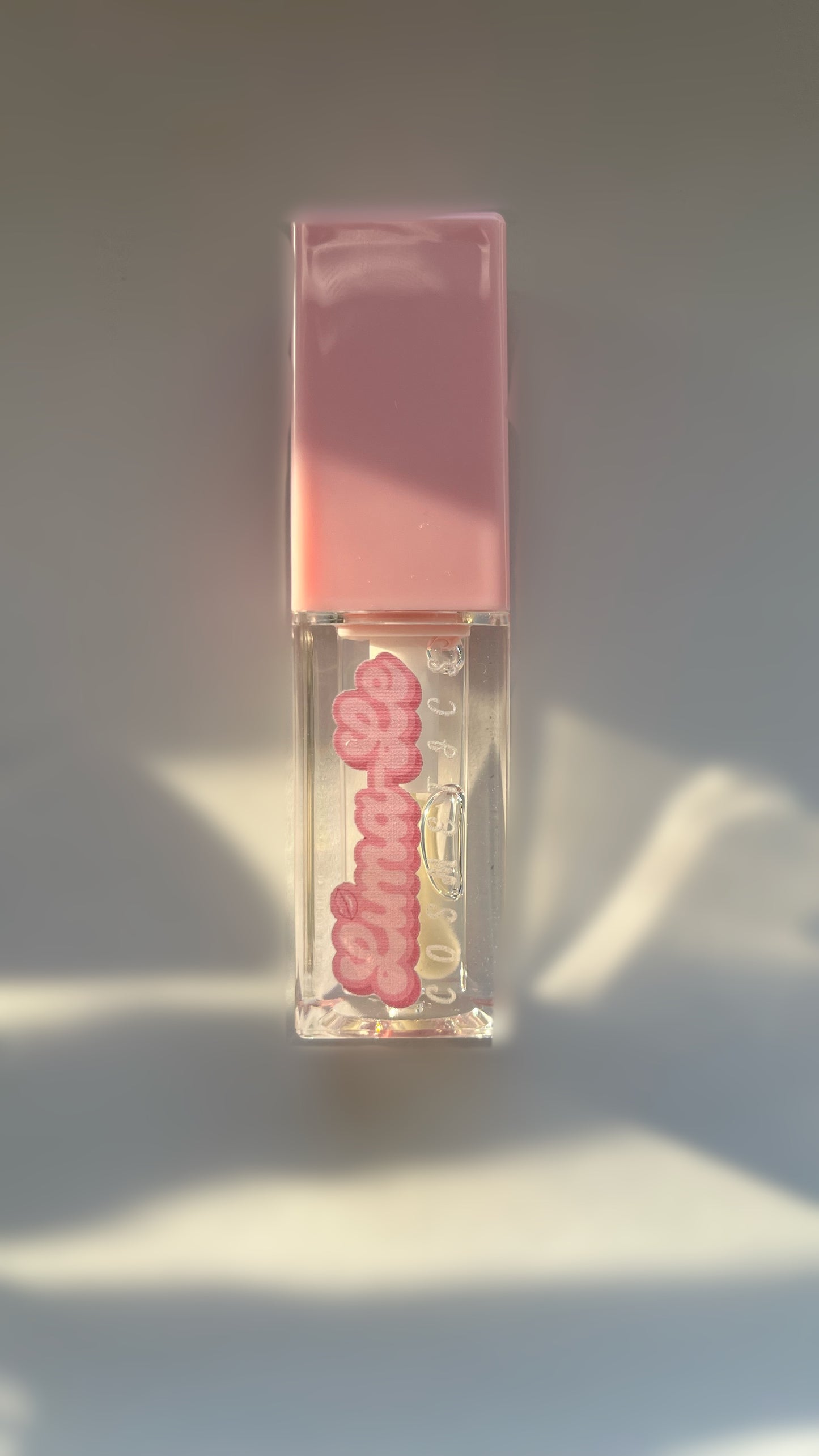 Clear chic lipgloss